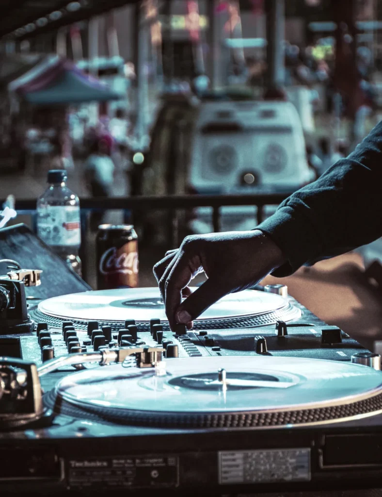 Dj – Avanzato